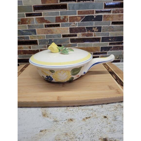 Vintage Red Wing Brittany Covered Casserole, Yellow Rose (chip),  Handle, 1 Qt - Picture 1 of 6
